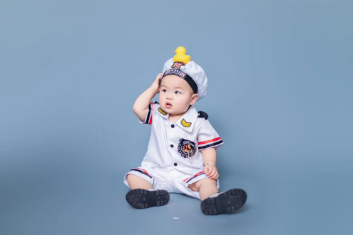 白山宝宝需要剃光头吗